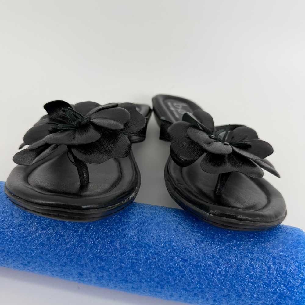 b.o.c. Born Concept Women Black Leather 3D Flower Thong Sandals Size 8 39 - Picture 7 of 10